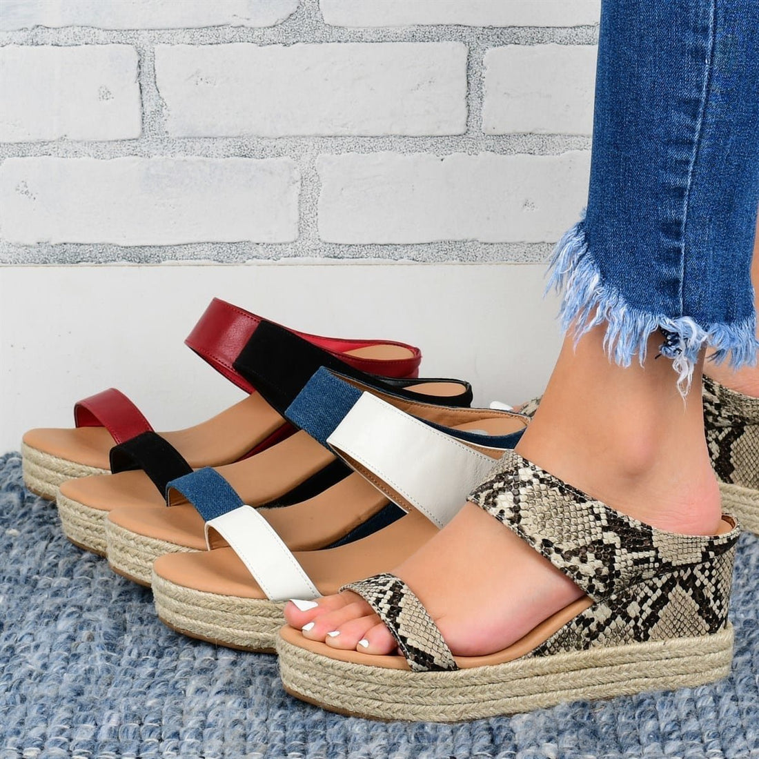 Clovoshop Wedge Heel Slippers - Casual Sandals with High Wedge Heel for Women