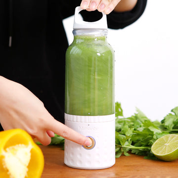 Clovoshop Fully Automatic Mixing Cup – Milkshake & Juice Blender